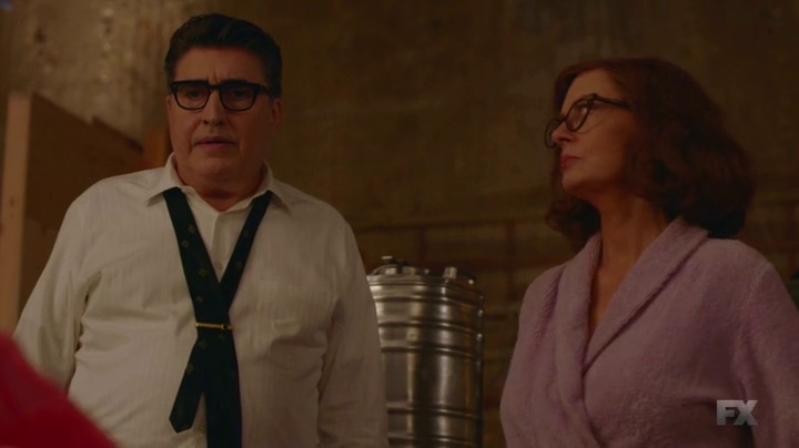 Feud Tie